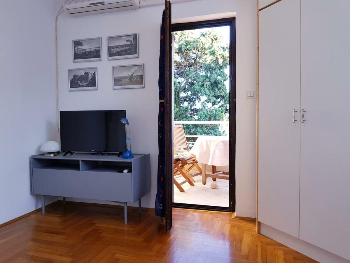 Mare Azzurro Apartments Пула Екстер'єр фото