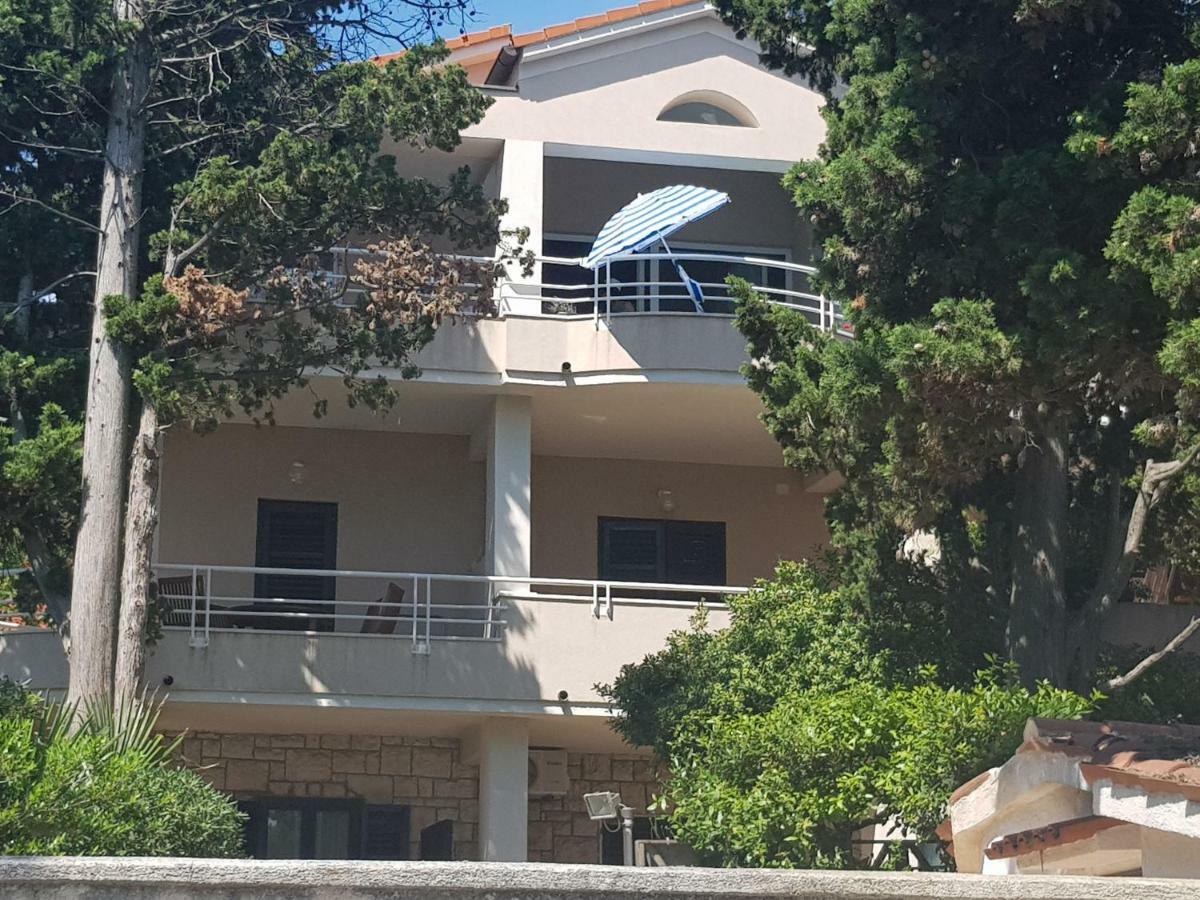 Mare Azzurro Apartments Пула Екстер'єр фото